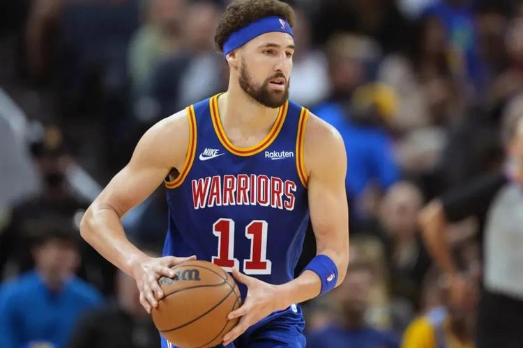 英超最新积分战报：利物浦被绝平，阿森纳爆冷落败，切尔西丢分（英超积分榜更新：利物浦遭绝平，阿森纳爆冷告负，切尔西再失分）