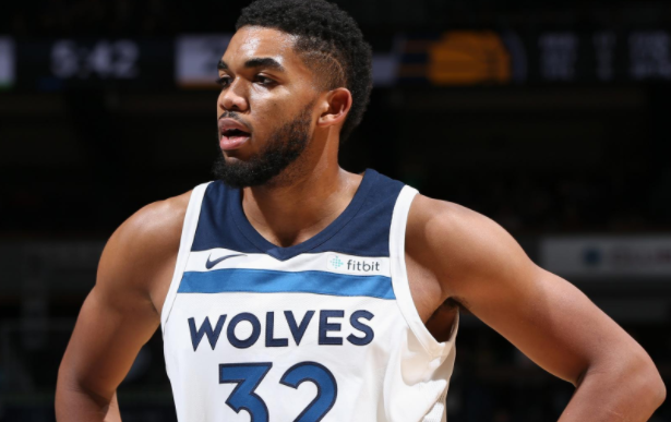 布翁焦尔诺谈主场欧冠首秀：听见欧冠主题曲时我感到无比激动（布翁焦尔诺：主场欧冠处子秀，听到主题曲令我热血沸腾）