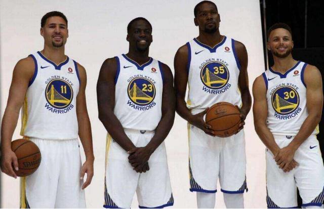 每体：一家土超俱乐部的现任主席和前主席涉赌被逮捕（每体：土超某俱乐部现任与前任主席因涉赌被捕）